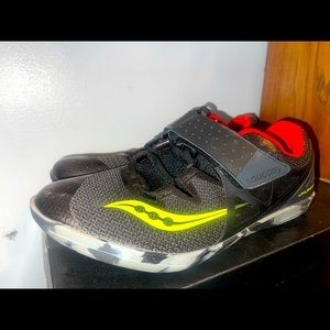 Saucony throwing shoes